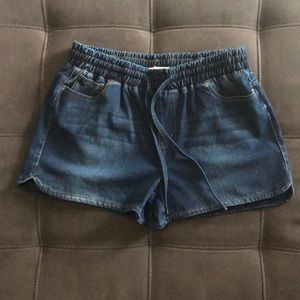 💙 New Dollhouse Knit Denim Shorts Size L